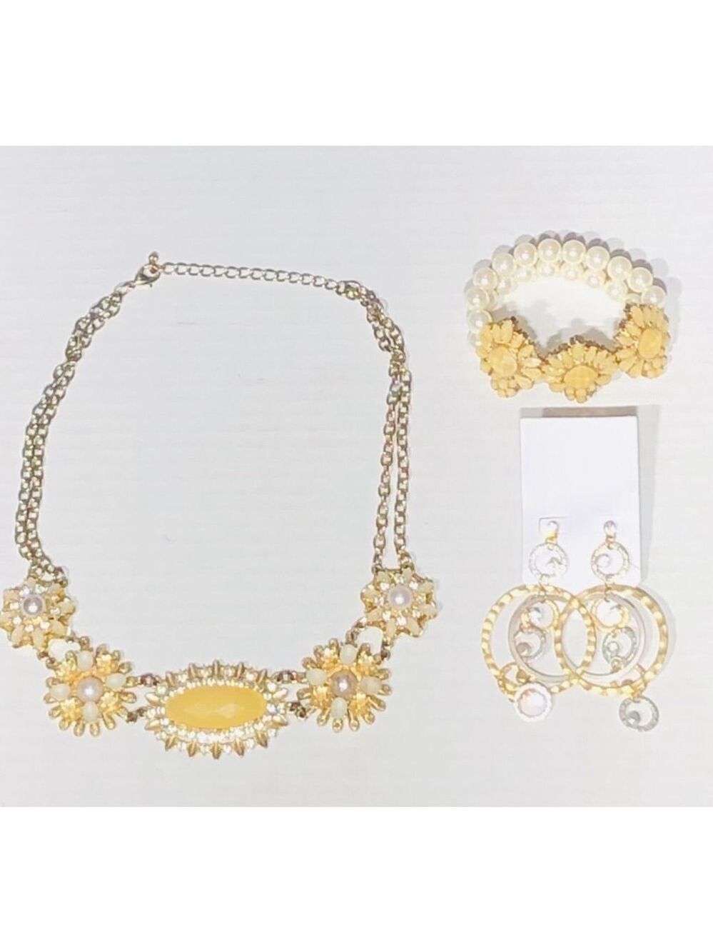 Vintage Rhinestone Glass Floral Necklace Bracelet Earrings Set